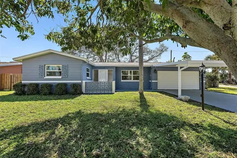 9862 48th Avenue N St Petersburg FL 33708