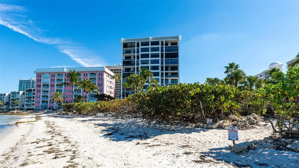 11 Sunset Drive Sarasota FL 34236