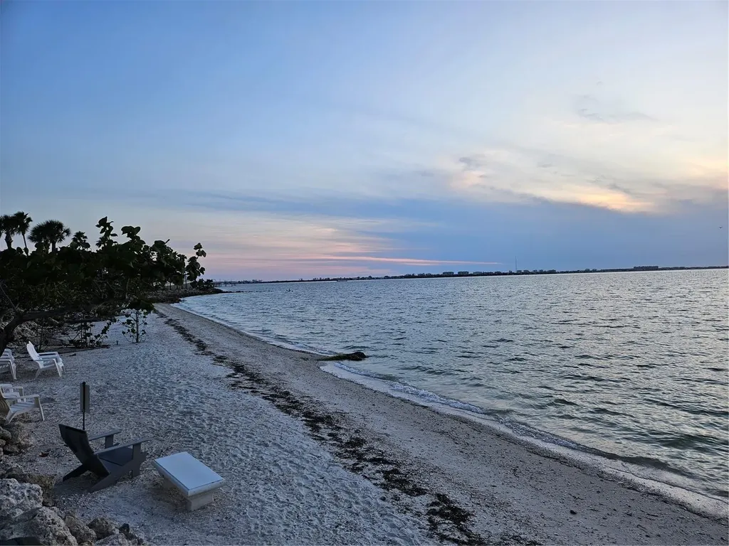 11 Sunset Drive Sarasota FL 34236