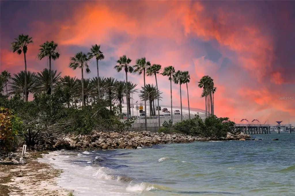 11 Sunset Drive Sarasota FL 34236