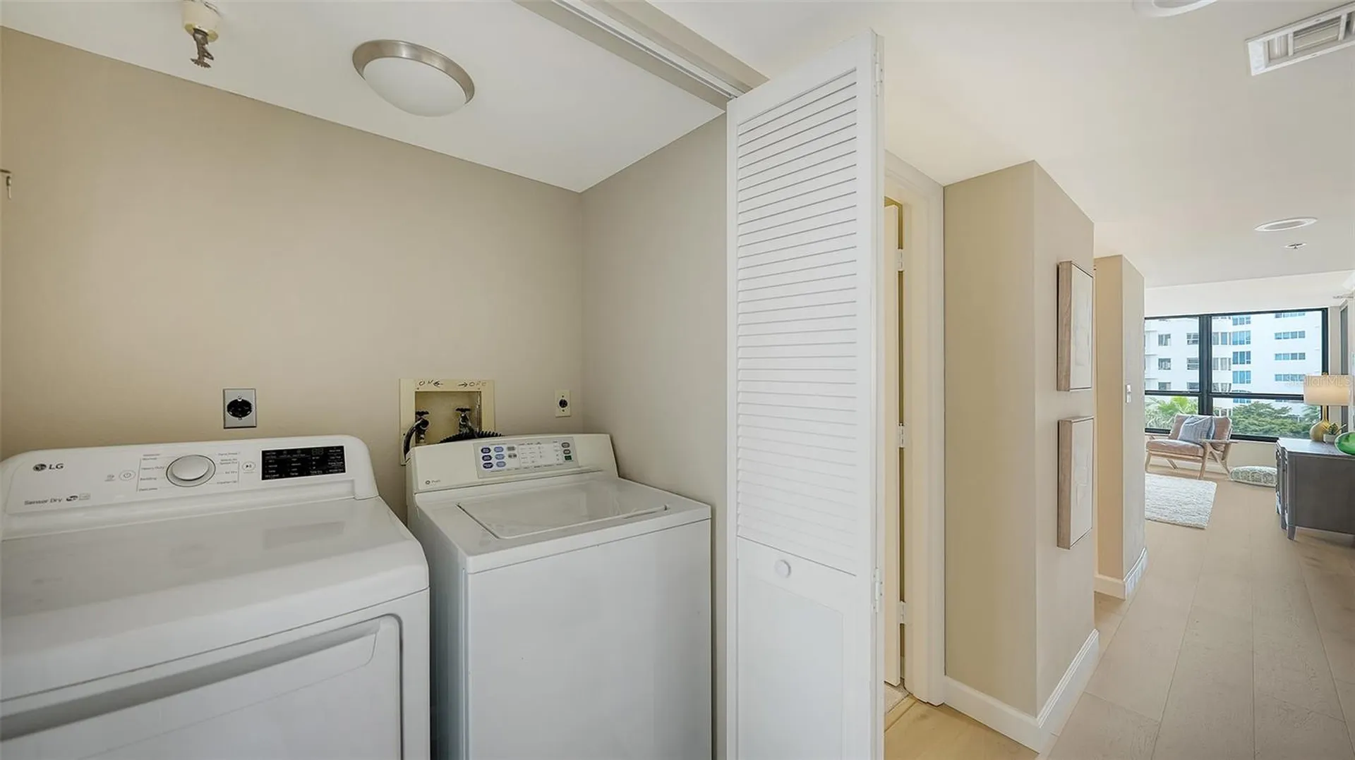 11 Sunset Drive Sarasota FL 34236