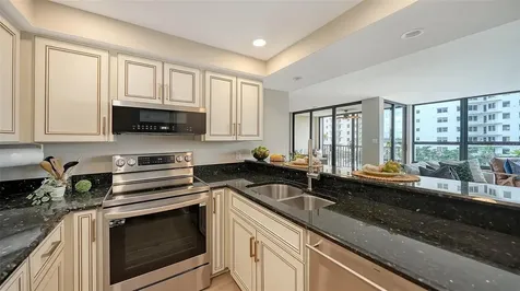 11 Sunset Drive Sarasota FL 34236