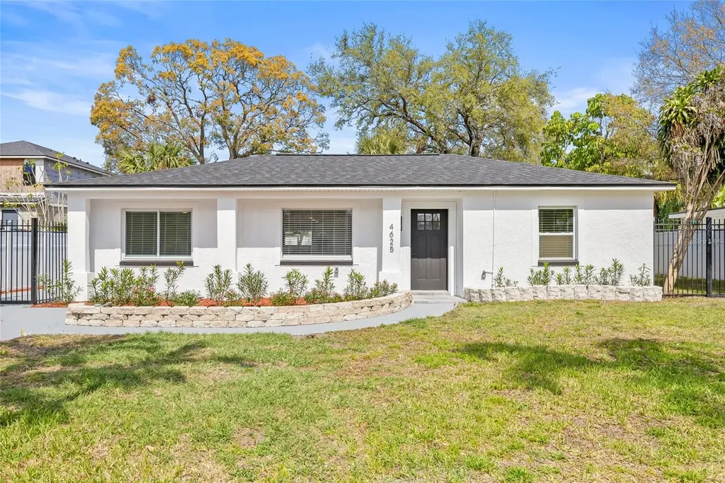 4625 W Bay Villa Avenue Tampa FL 33611