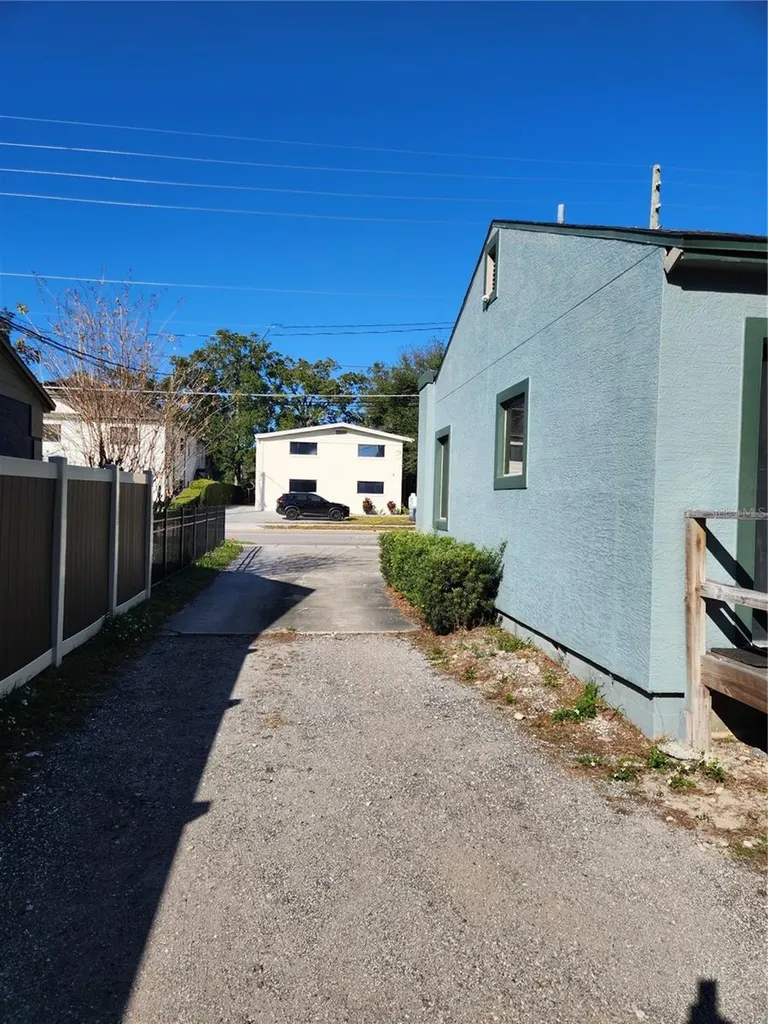 1412 E Robinson Street Orlando FL 32801