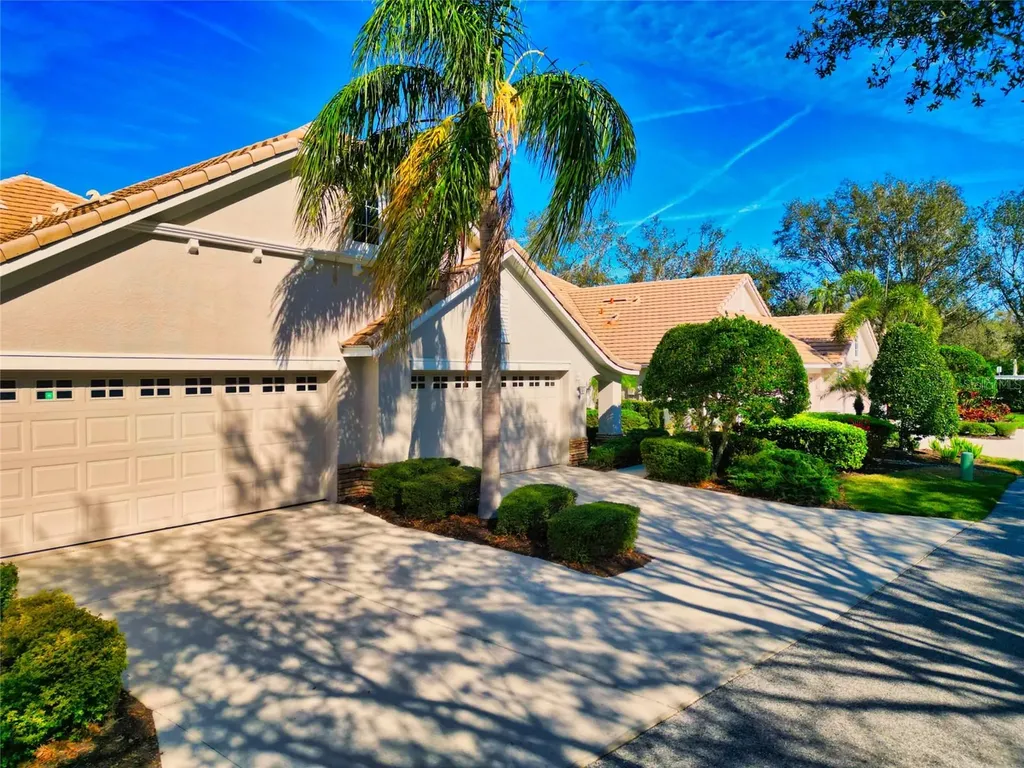 8310 Tartan Fields Circle Lakewood Ranch FL 34202