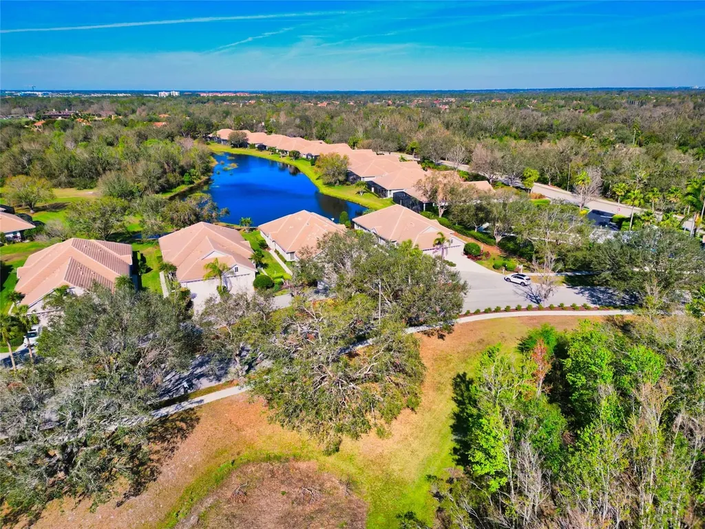 8310 Tartan Fields Circle Lakewood Ranch FL 34202