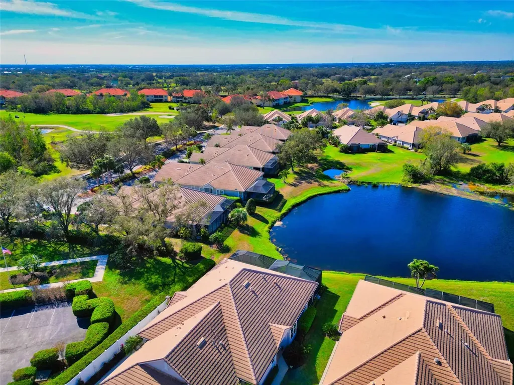 8310 Tartan Fields Circle Lakewood Ranch FL 34202