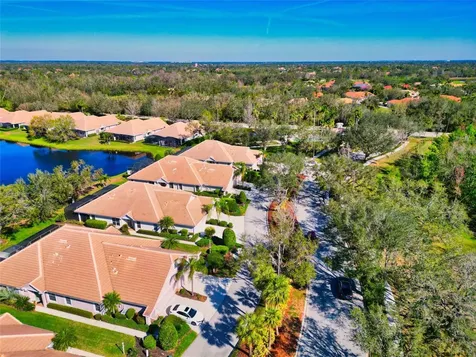 8310 Tartan Fields Circle Lakewood Ranch FL 34202