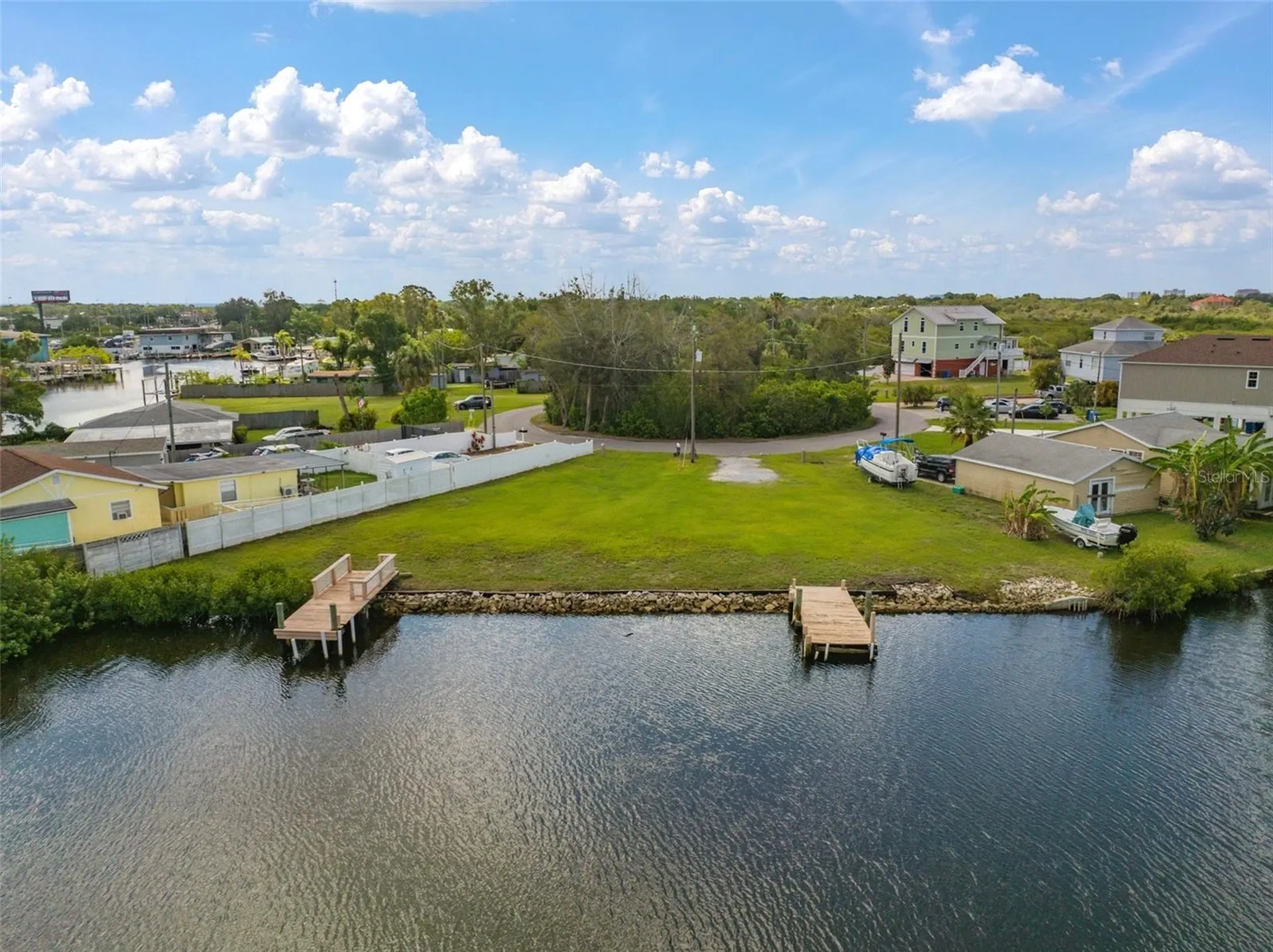 8943 & 8945 Rocky Creek Drive Tampa FL 33615
