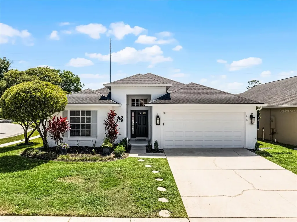 239 Bronze Leaf Court Apopka FL 32703