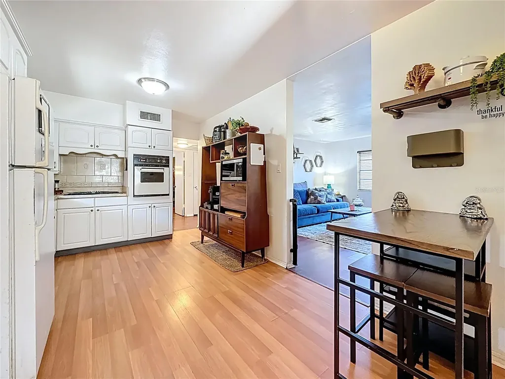 3501 Beechwood Terrace N Pinellas Park FL 33781