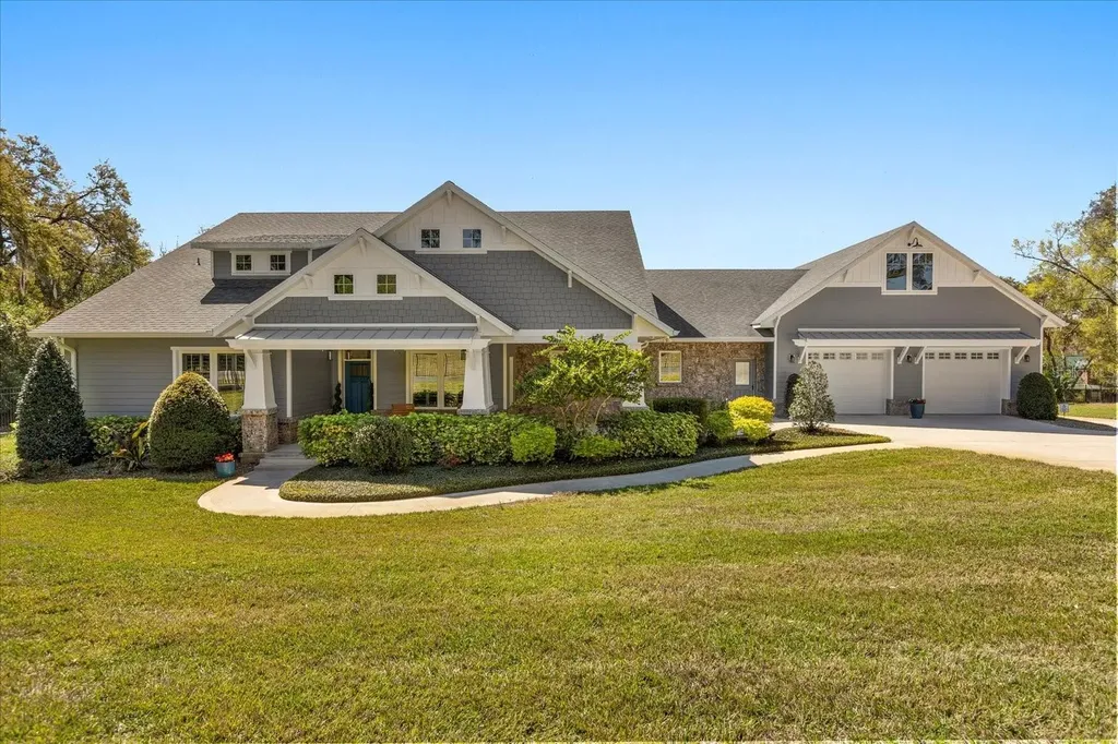 2600 Robie Avenue Mount Dora FL 32757