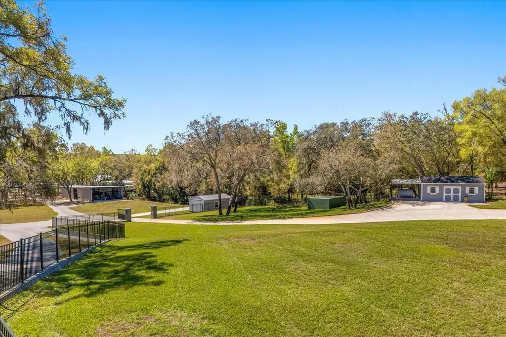 2600 Robie Avenue Mount Dora FL 32757