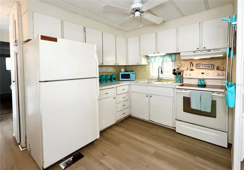 3335 Spanish Oak Terrace Sarasota FL 34237
