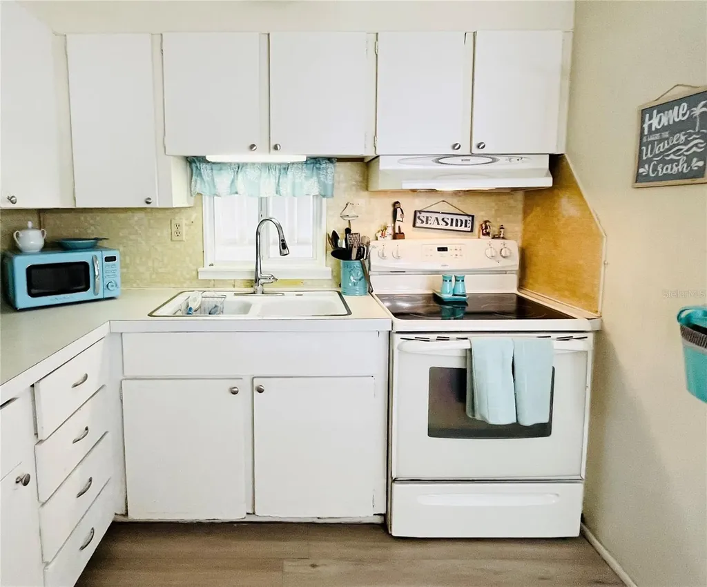3335 Spanish Oak Terrace Sarasota FL 34237