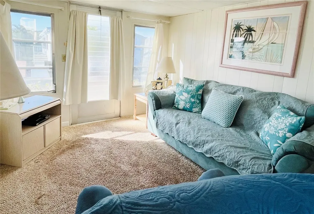 3335 Spanish Oak Terrace Sarasota FL 34237