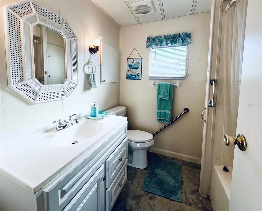 3335 Spanish Oak Terrace Sarasota FL 34237