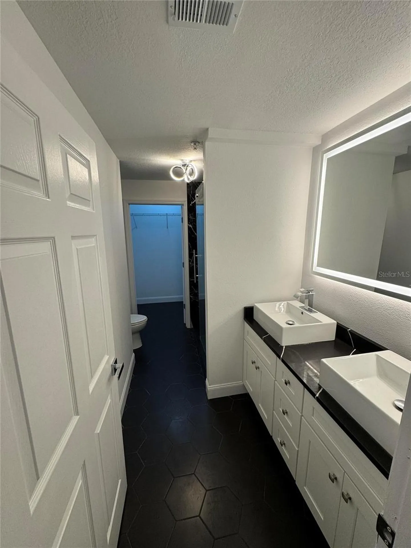 501 Knights Run Avenue Tampa FL 33602