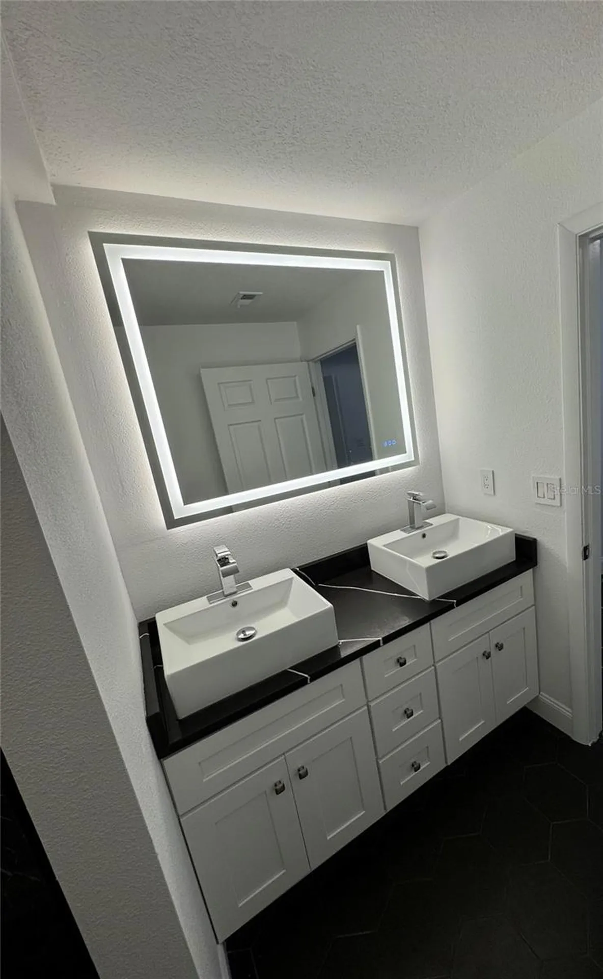 501 Knights Run Avenue Tampa FL 33602