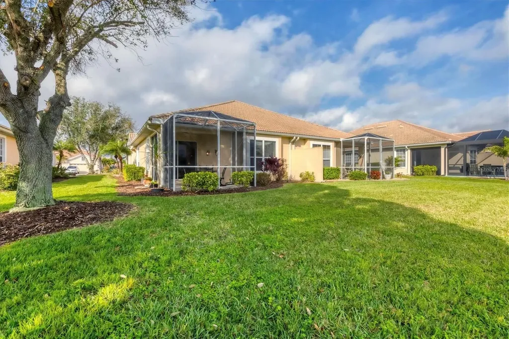 4301 Whispering Oaks Drive North Port FL 34287
