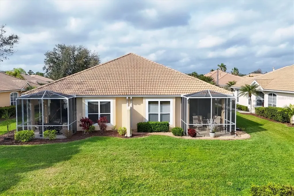 4301 Whispering Oaks Drive North Port FL 34287