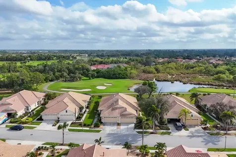 4301 Whispering Oaks Drive North Port FL 34287