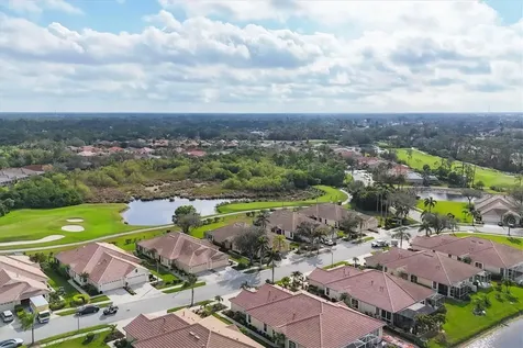 4301 Whispering Oaks Drive North Port FL 34287
