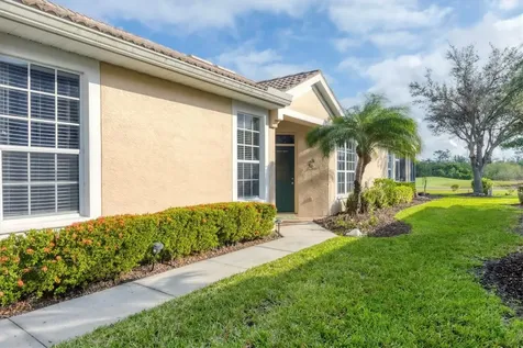 4301 Whispering Oaks Drive North Port FL 34287