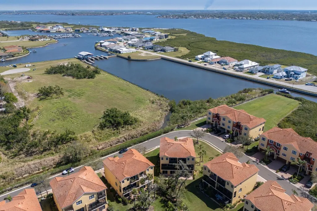1318 3rd Street Circle E Palmetto FL 34221