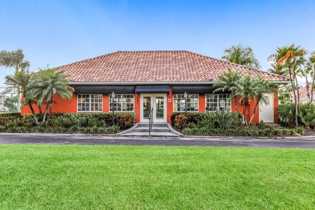 1318 3rd Street Circle E Palmetto FL 34221