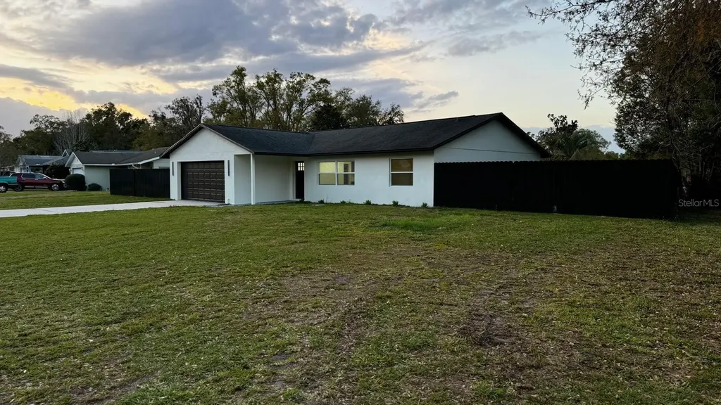 18614 San Rio Circle Lutz FL 33549