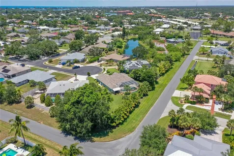 213 Bayside Court Nokomis FL 34275