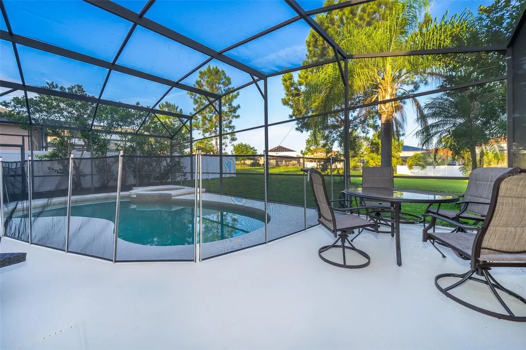 1113 Pine Ridge Drive Davenport FL 33896