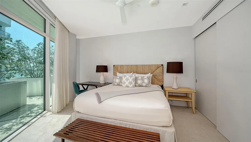 280 Golden Gate Point Sarasota FL 34236