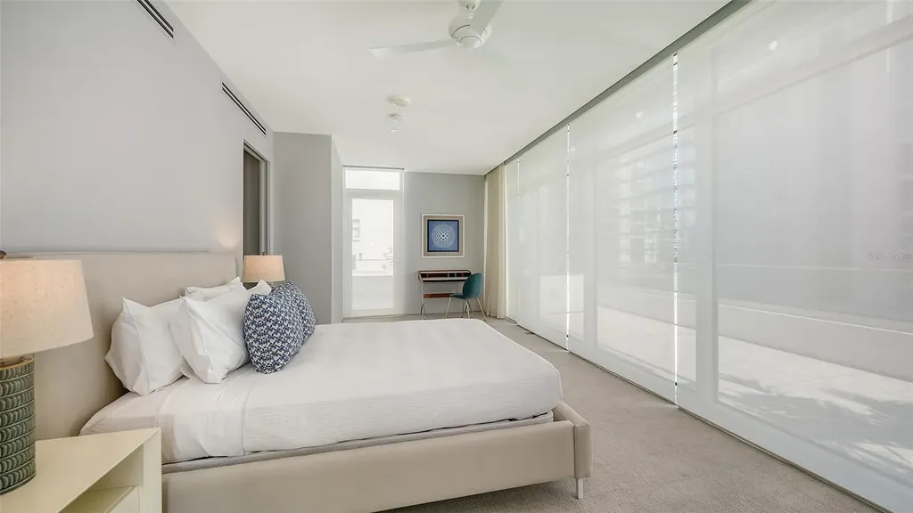 280 Golden Gate Point Sarasota FL 34236