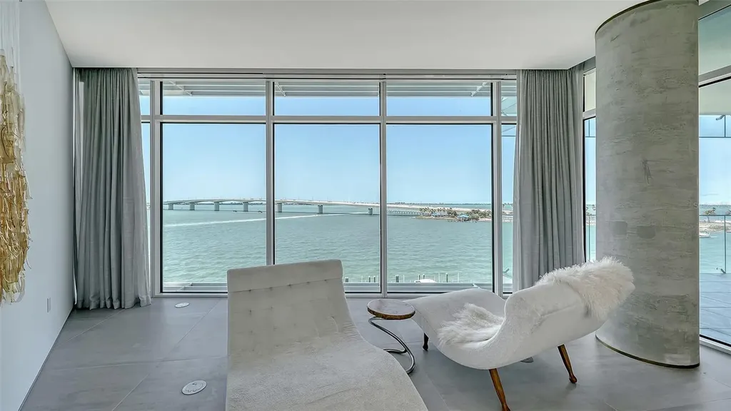 280 Golden Gate Point Sarasota FL 34236