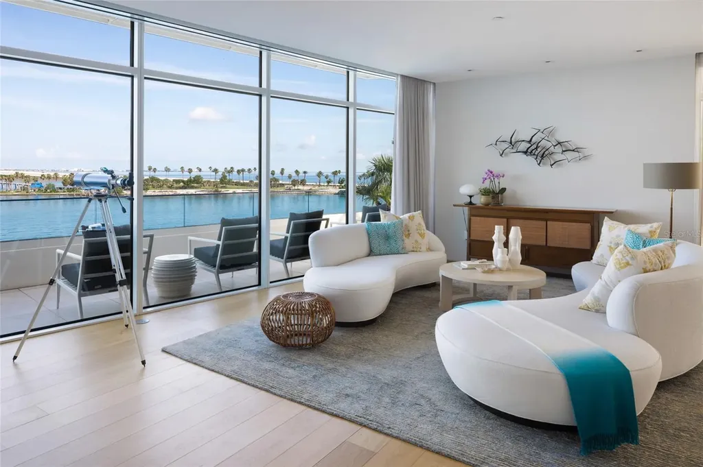 280 Golden Gate Point Sarasota FL 34236