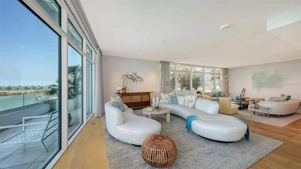 280 Golden Gate Point Sarasota FL 34236