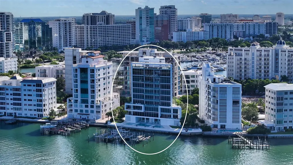 280 Golden Gate Point Sarasota FL 34236