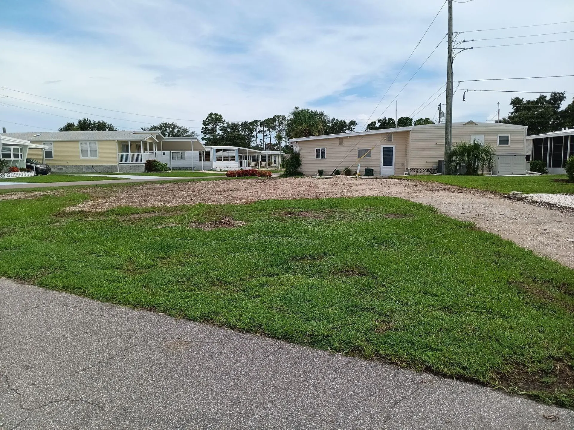 825 Carefree Venice FL 34285