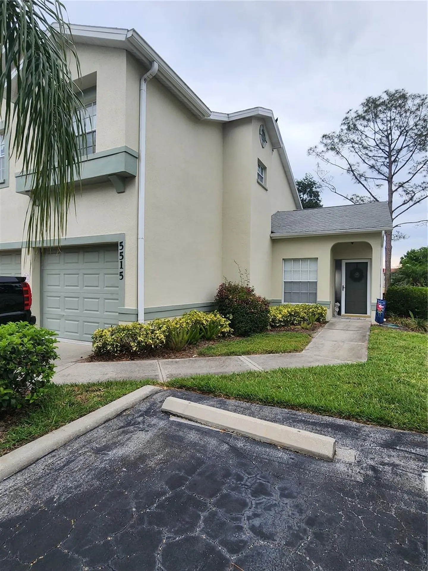 5515 Fair Oaks Street Bradenton FL 34203
