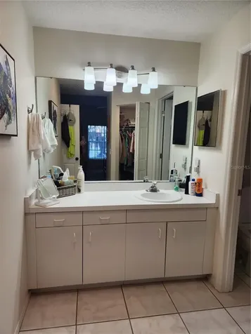 5515 Fair Oaks Street Bradenton FL 34203
