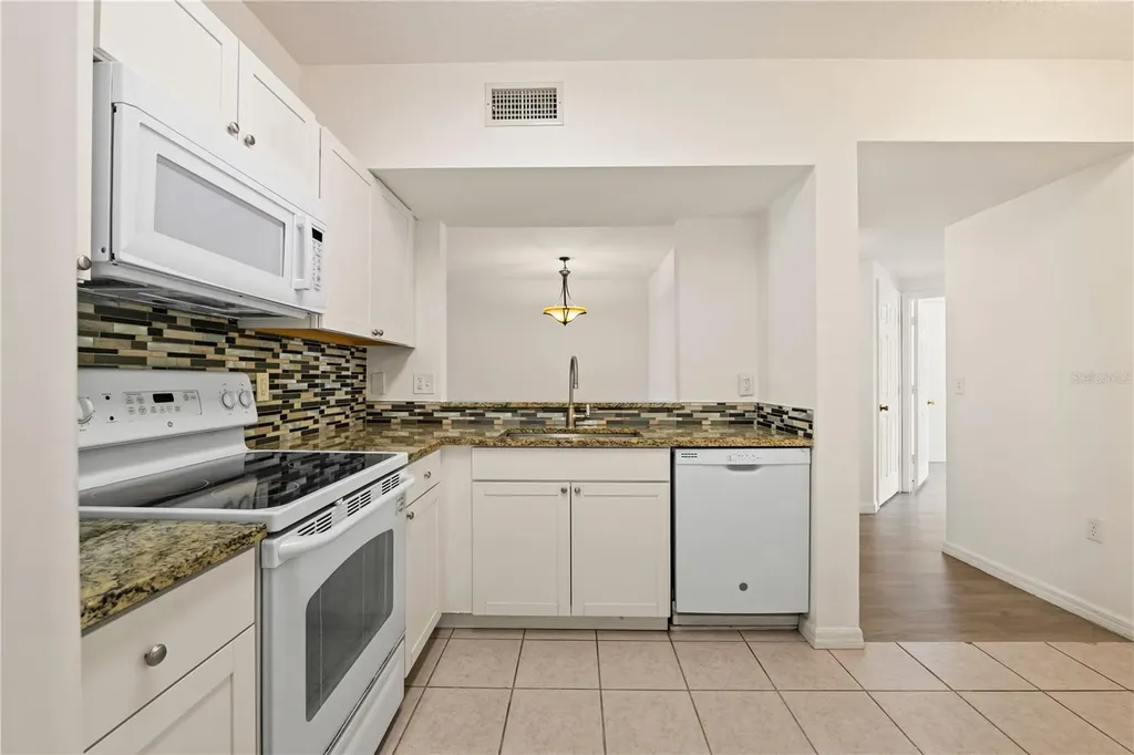 6434 Cypressdale Drive Riverview FL 33578