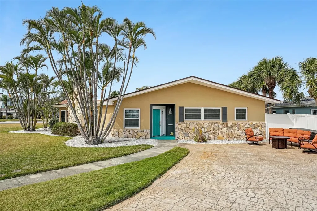5815 Bali Way S St Pete Beach FL 33706