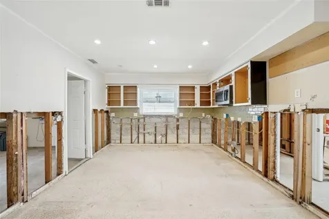5815 Bali Way S St Pete Beach FL 33706