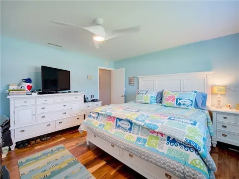 5815 Bali Way S St Pete Beach FL 33706