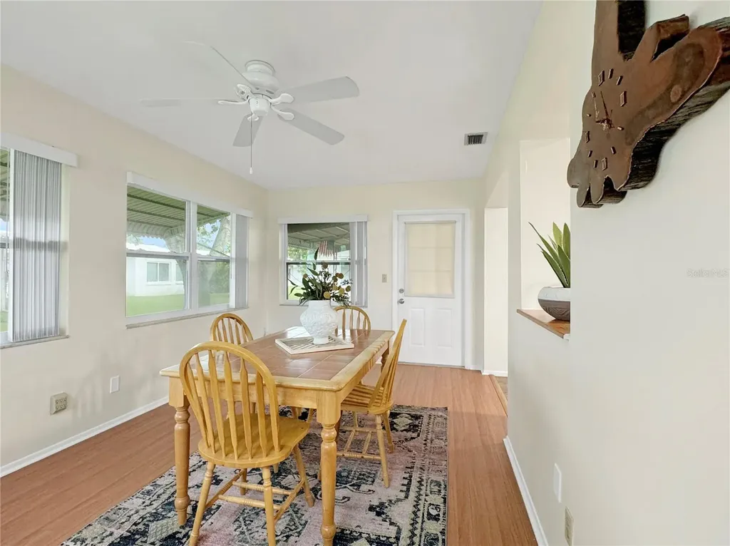 9737 36th Way N Pinellas Park FL 33782
