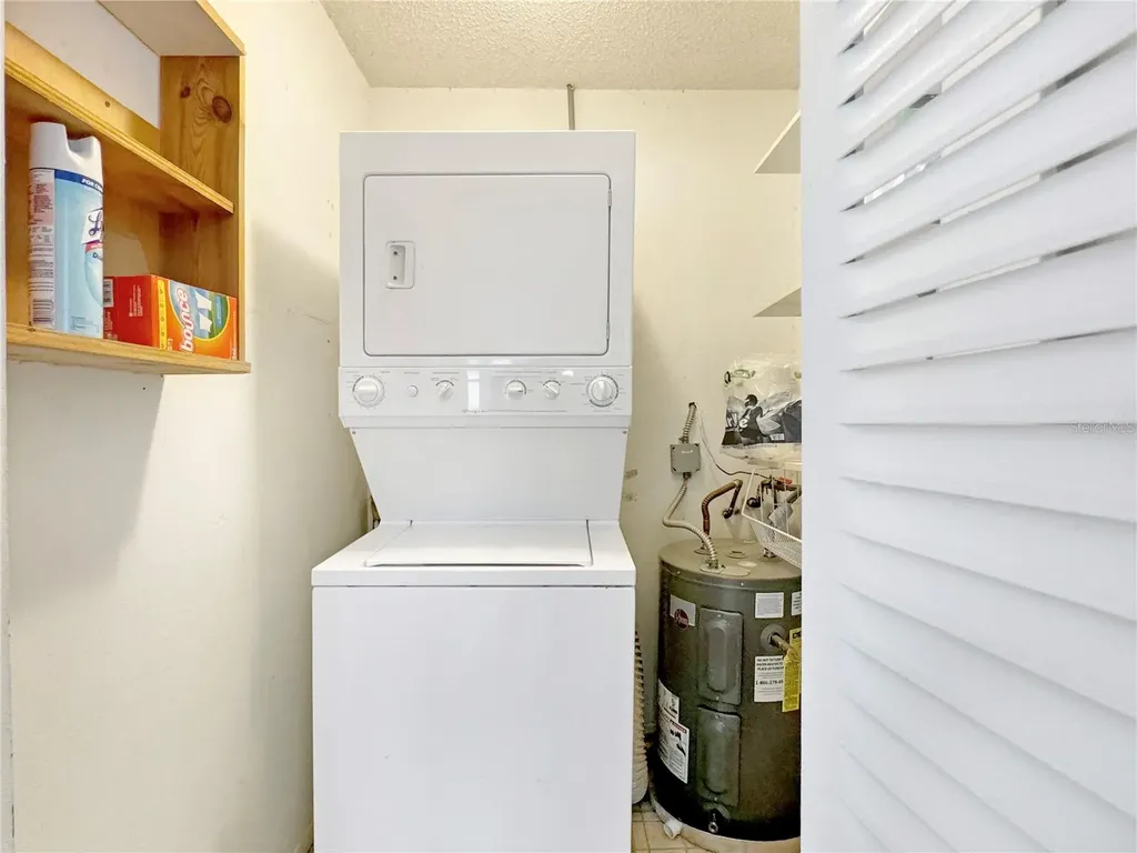 9737 36th Way N Pinellas Park FL 33782