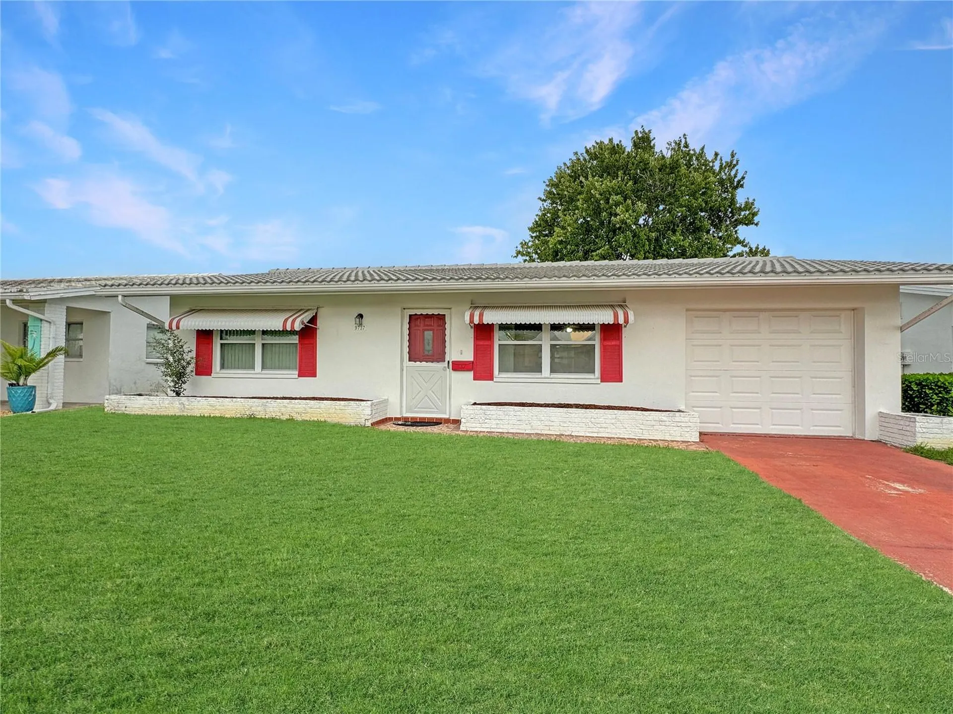 9737 36th Way N Pinellas Park FL 33782