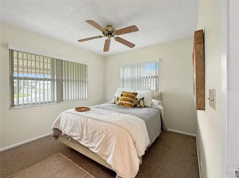 9737 36th Way N Pinellas Park FL 33782